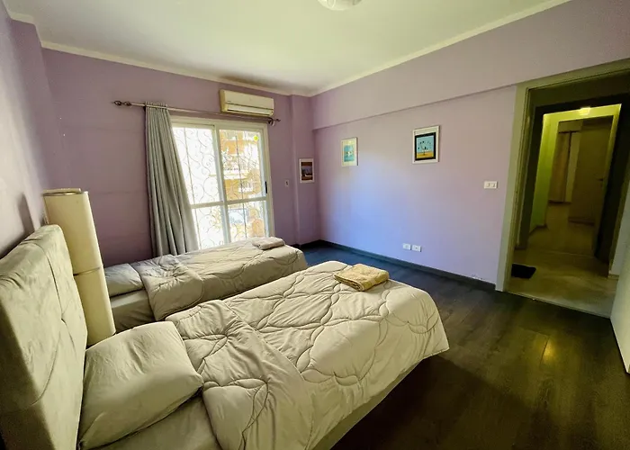 Stylish 2Br Apartment In Downtown Rehab Near Malls