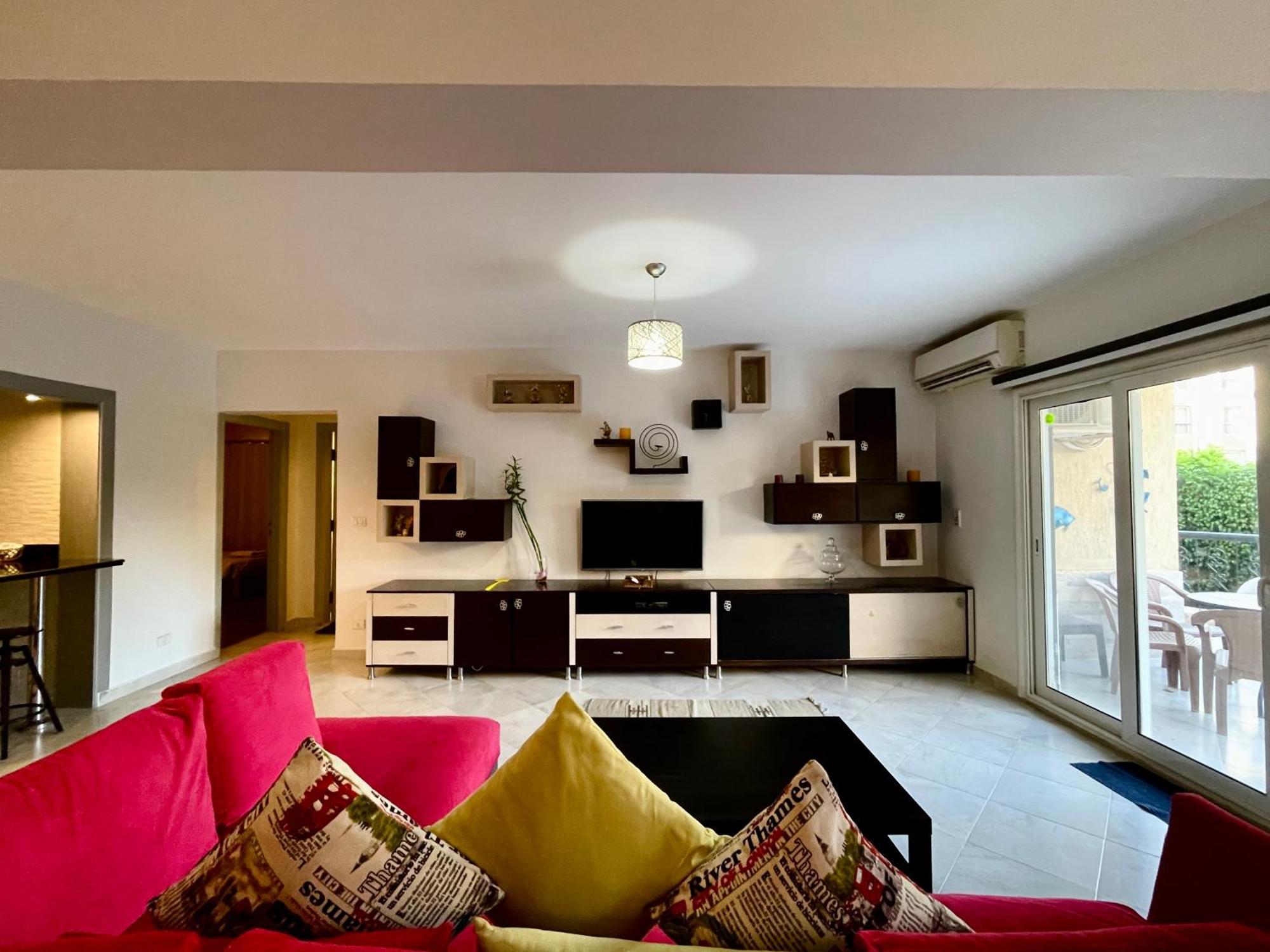 Stylish 2Br Apartment In Downtown Rehab Near Malls * Cairo