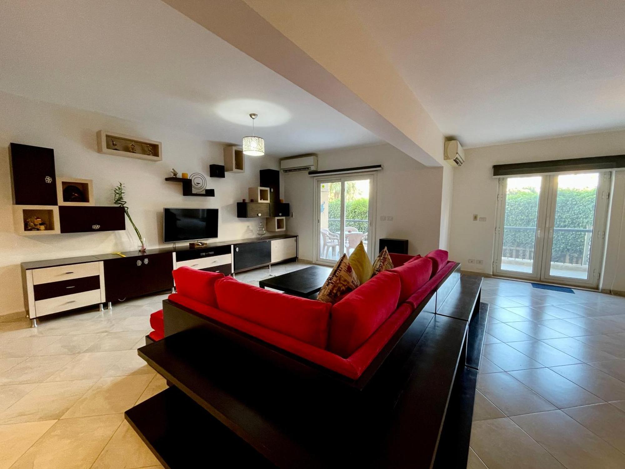 Stylish 2Br Apartment In Downtown Rehab Near Malls Apartment